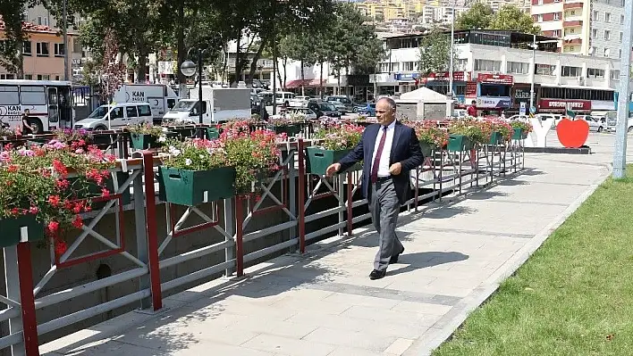 Öztürk: Yahyalı'nın yaşam kalitesini birkaç tık daha üste taşıdık