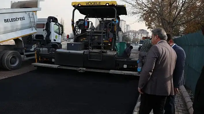 Başkan Palancıoğlu, Mensucat Caddesi çalışmalarını inceledi