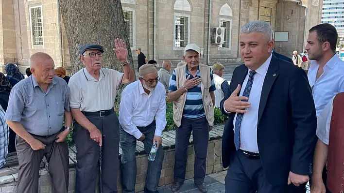 Başkan Titizbaş ve MHP yöneticileri sahada