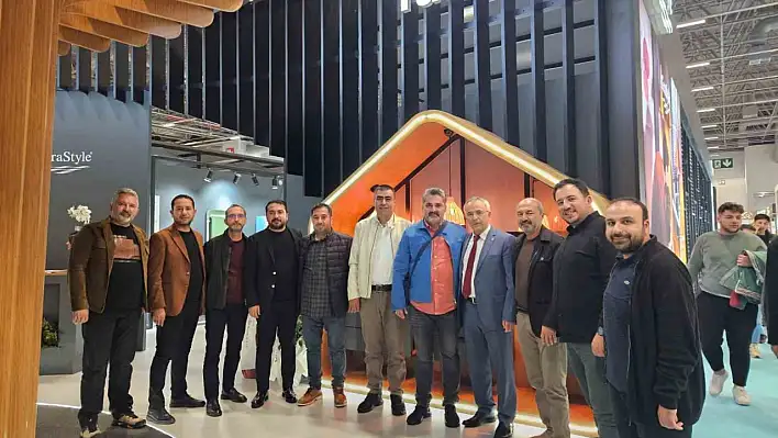 İl başkanı Üzüm İstanbul'a neden gitti