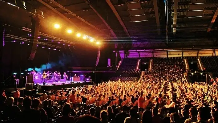 Başkan Yalçın'dan babalara özel konser