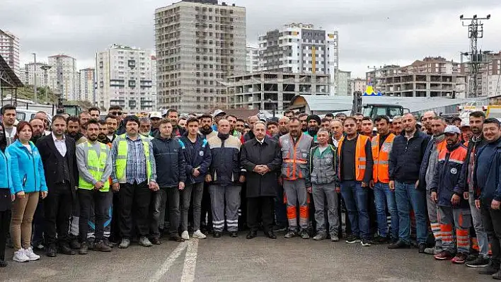 Talas'ta bayramlaşma...