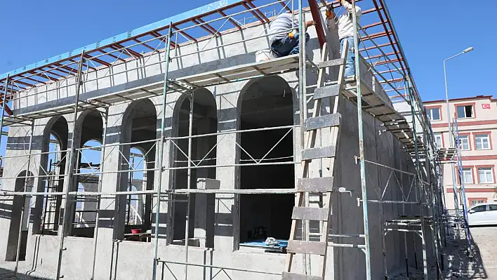 Başkandan Hayrat Camii'ne inceleme
