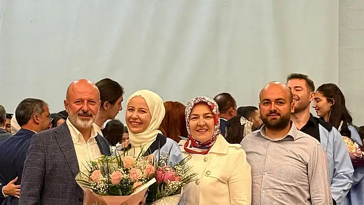 Başkanın kızı mezun oldu! Bakın ne olacak?