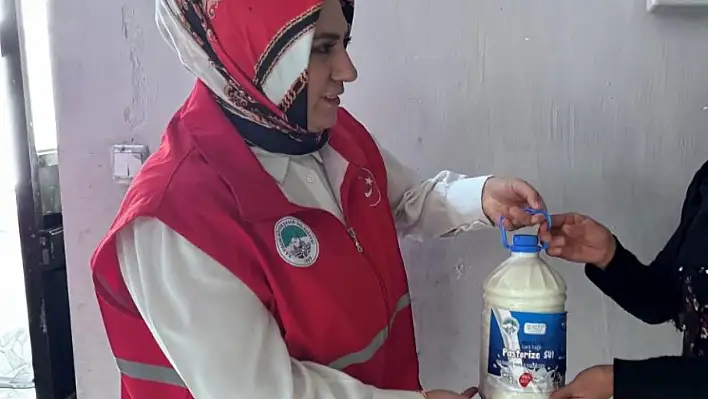 Belediye, 120 bin litre süt dağıttı