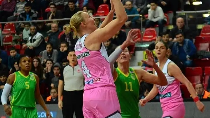 Bellona AGÜ, normal sezonu galibiyetle tamamladı