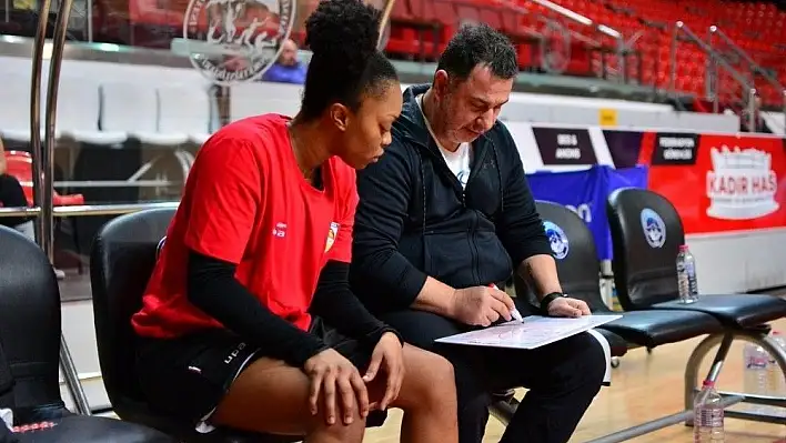 Bellona Kayseri Basketbol sezonu açıyor
