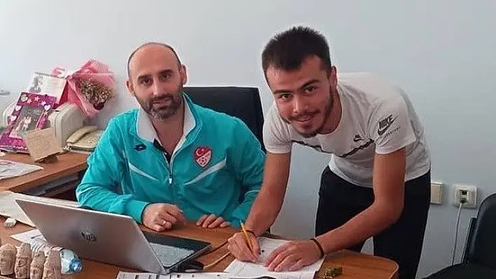 Berat Ağca, Sivas Altınyayla Belediyespor'da
