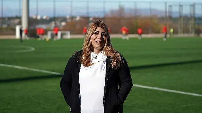 Berna Gözbaşı: 'Transfer yasağını kaldırttım'
