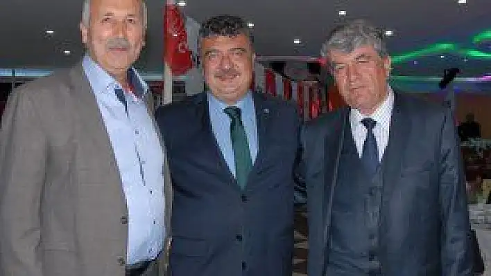 'BİLMEDEN YAPIYORSANIZ CEHALET BİLEREK YAPIYORSANIZ İHANET!'