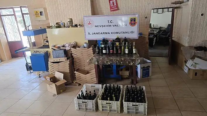 Binlerce litre sahte içki ele geçirildi!