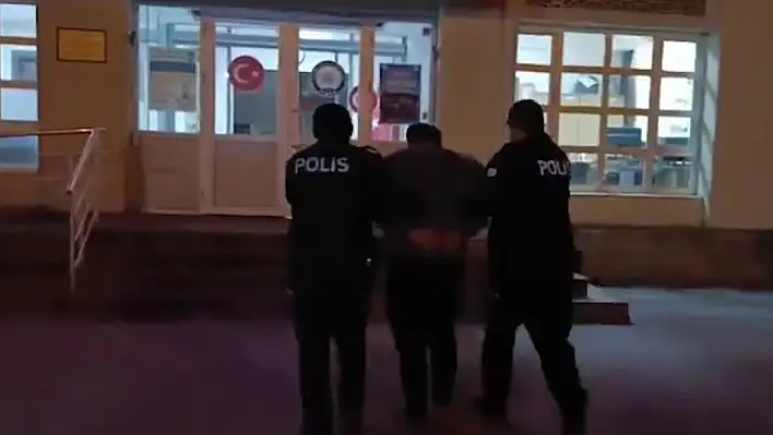 Boşanma aşamasındaki eşine bakın ne yaptı!