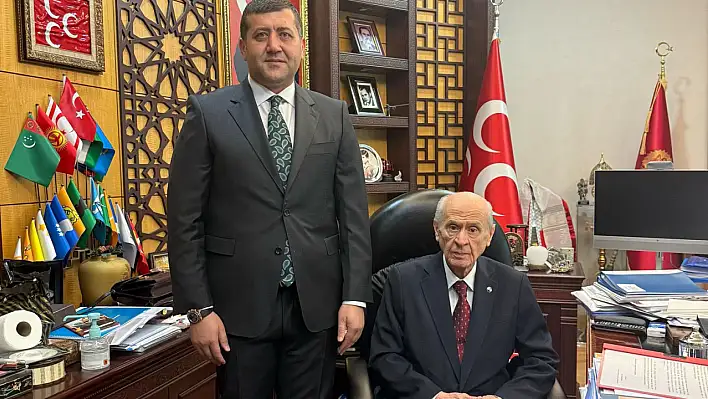 Bozkurtlu mesaj sonrası dikkat çeken görüşme! MHP Milletvekili Baki Ersoy, Bahçeli'ye ne anlattı?