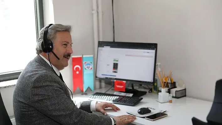 Bu kez telefonun ucunda başkan vardı