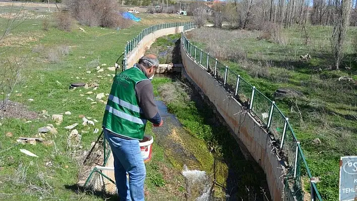 Bünyan Belediyesi haşereler için ilaçlama çalışmalarına devam ediyor