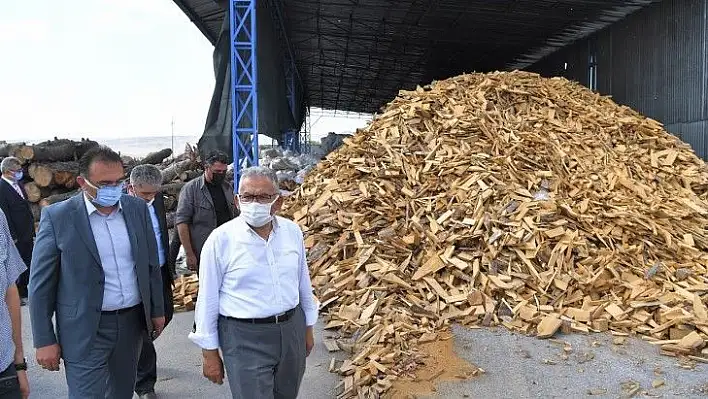 Büyükkılıç: YAKTAŞ Geri Dönüşüm Merkezi gibi çalışıyor