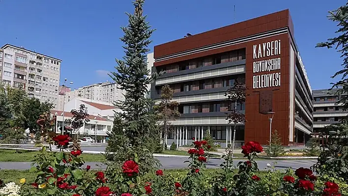 Büyükkılıç açıkladı! Kayseri'de her aileye 4 bin lira verilecek... İşte şartlar
