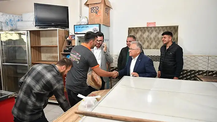 Büyükkılıç kokuya dayanamadı, içeri girdi