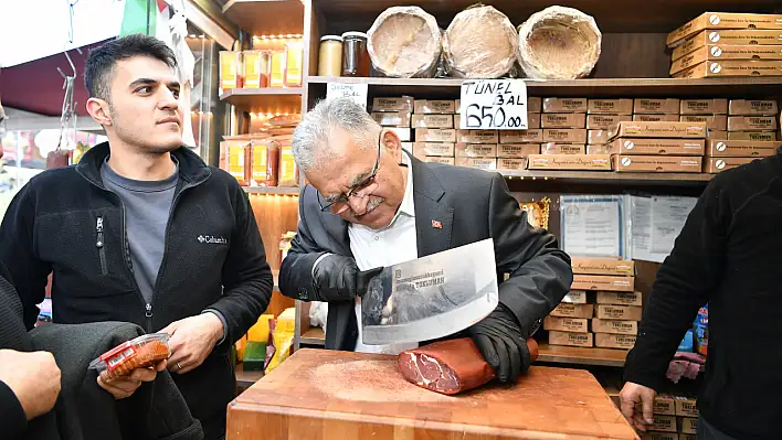 Büyükkılıç: Pastırma doğramak önemli bir sanat