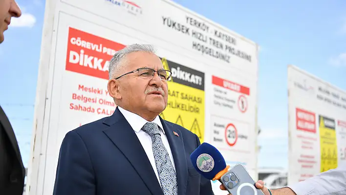 Büyükkılıç'tan hızlı tren açıklaması: Çalışmalar hızlı şekilde sürüyor