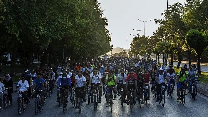 Büyükşehir Belediyesinden 'Her pedal bir nefes' etkinliği
