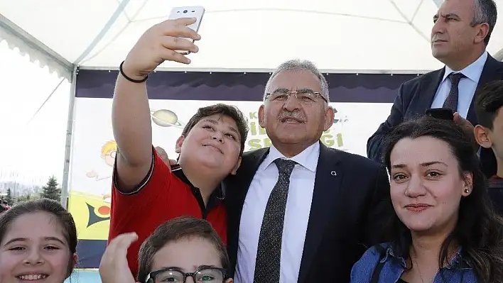 Büyükşehir'den Bilim Şenliği
