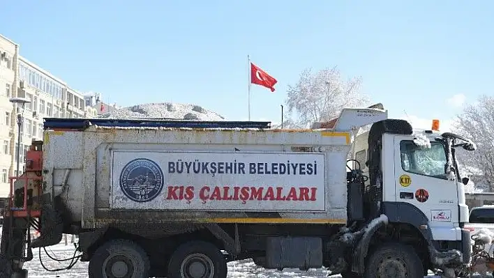 Büyükşehir: Yollar açık