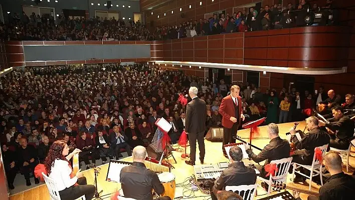 Büyükşehir Konservatuvarı'ndan muhteşem konser
