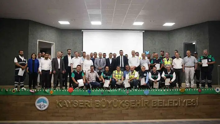 Büyükşehir personeline 'Orman Yetiştirme ve Bakım' sertifikası