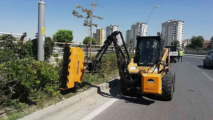 Büyükşehir'de yeşil bant çalışması...