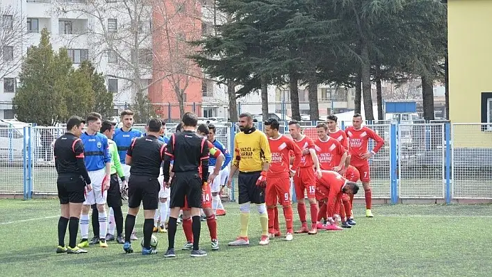 Büyüleyenspor oynadığı futbolla herkesi kendine hayran bıraktı