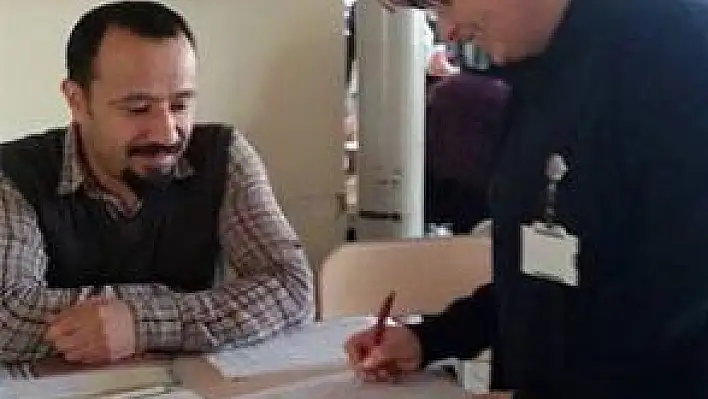 'ÇALIŞANLARIN HAKKI İÇİN MÜCADELE EDİYORUZ'