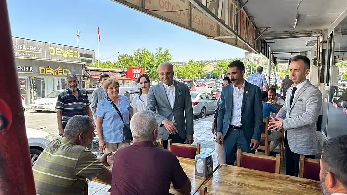 Çarşı-pazar araştırması yapan Genç neden 'Geçim, geçim, geçim' dedi
