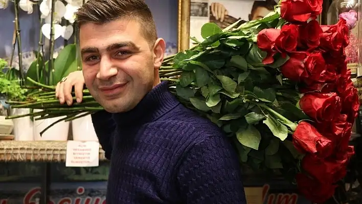 Çarşıda '14 Şubat' hareketliliği
