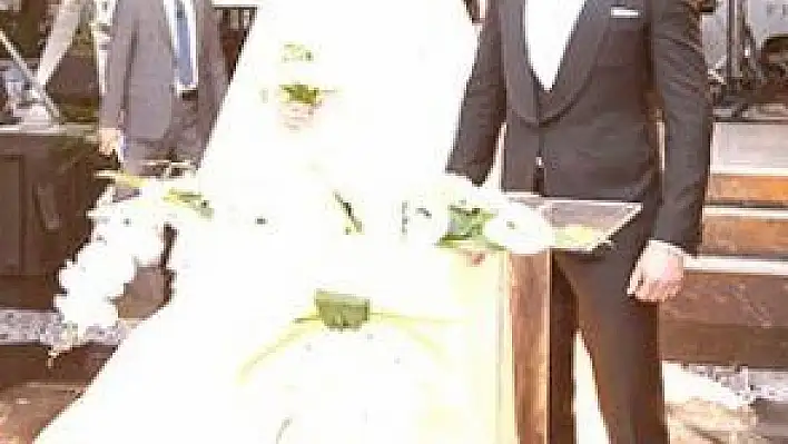 ÇEVİK VE BARUT AİLELERİ'NİN MUTLU GÜNÜ