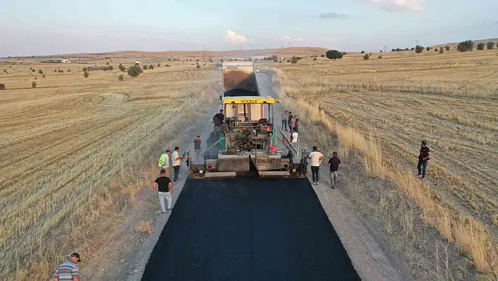 Kayseri'nin denizine giden yolda çalışma