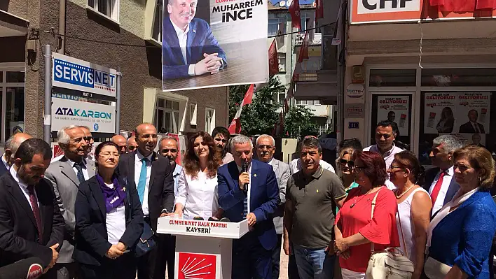 CHP'de bayramlaşma: Kimsenin çöpten yiyecek toplamadığı, ben açım, işsizim demediği nice bayramlara...