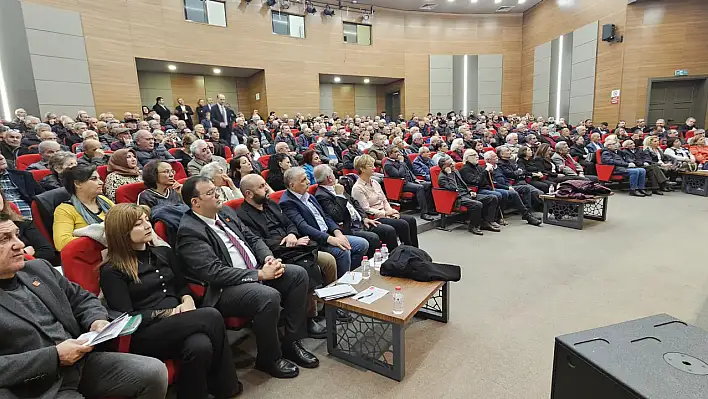 CHP'de dikkat çeken toplantı! Kimler katıldı, ne konuştular?