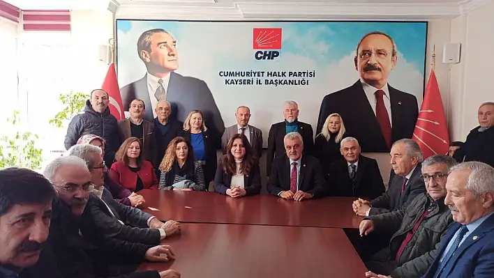 CHP'de dikkat çeken ziyaret!