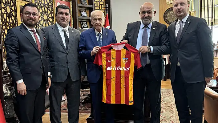 CHP Genel Başkanına seslendi: Bugüne kadar Kayserispor'a 1 TL yardımda bulunuldu mu?