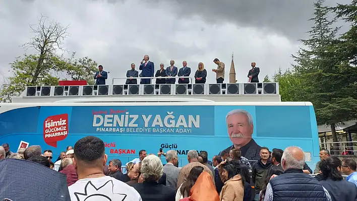 CHP Pınarbaşı mitinginde dikkat çeken isim!