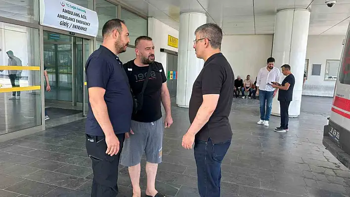 Ak Partili vekilden Şehir Hastanesi'ne ziyaret