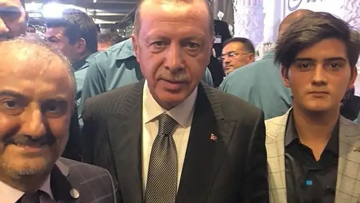 Cumhurbaşkanı Erdoğan, Hacılar Belediye Başkanı Ekici'yi telefonla aradı
