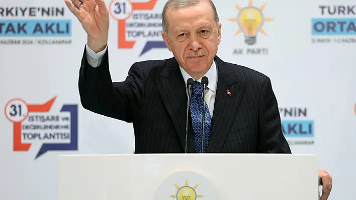 Cumhurbaşkanı Erdoğan kimleri görevden aldı?
