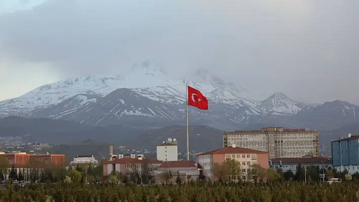 Cumhurbaşkanı kararı çıktı! Bakın Erciyes Üniversitesi'nde ne kuruluyor?
