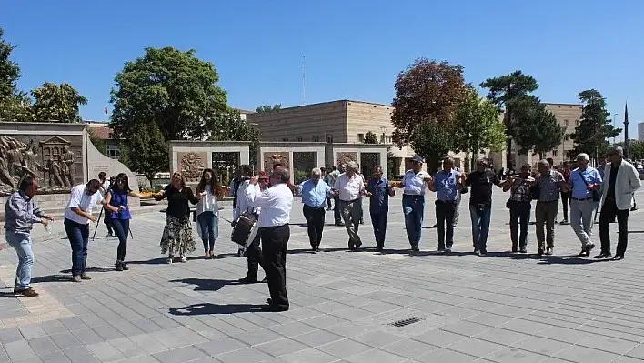 Dadaloğlu Geleneksel Kültür ve Sanatsal Şenlikleri başladı