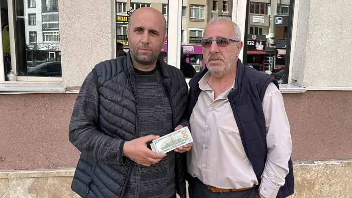 6 bin 250 dolar ve 400 euroyu polise teslim etti