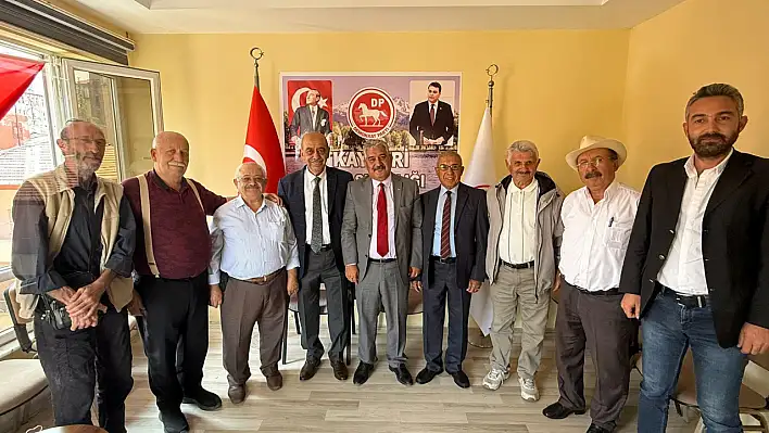 Demokratlar Kayseri'de bayramlaştı