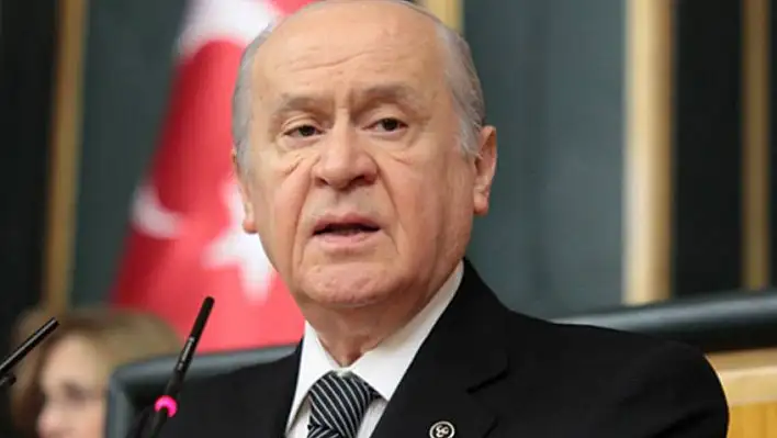 Deniz Baykal'ın yerine Bahçeli… Bir ilk olabilir!