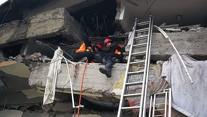 Deprem Anında Ne Yapılmalı? Nelere Dikkat Edilmeli?